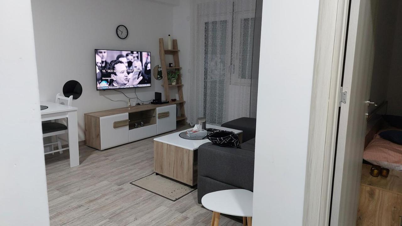 Bili Apartamento Paraćin Exterior foto