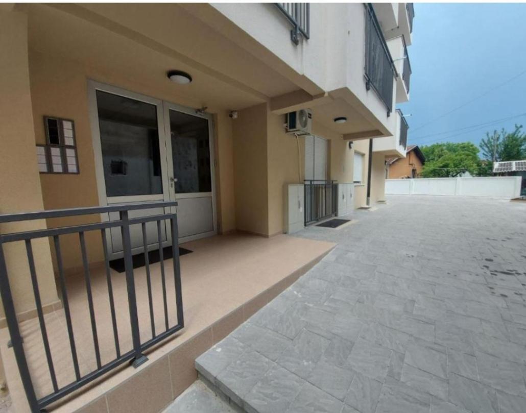 Bili Apartamento Paraćin Exterior foto